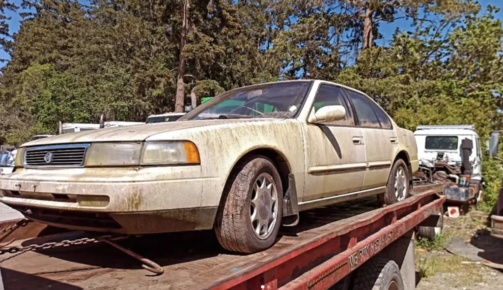 No Battery, No Bonnet, No Worries