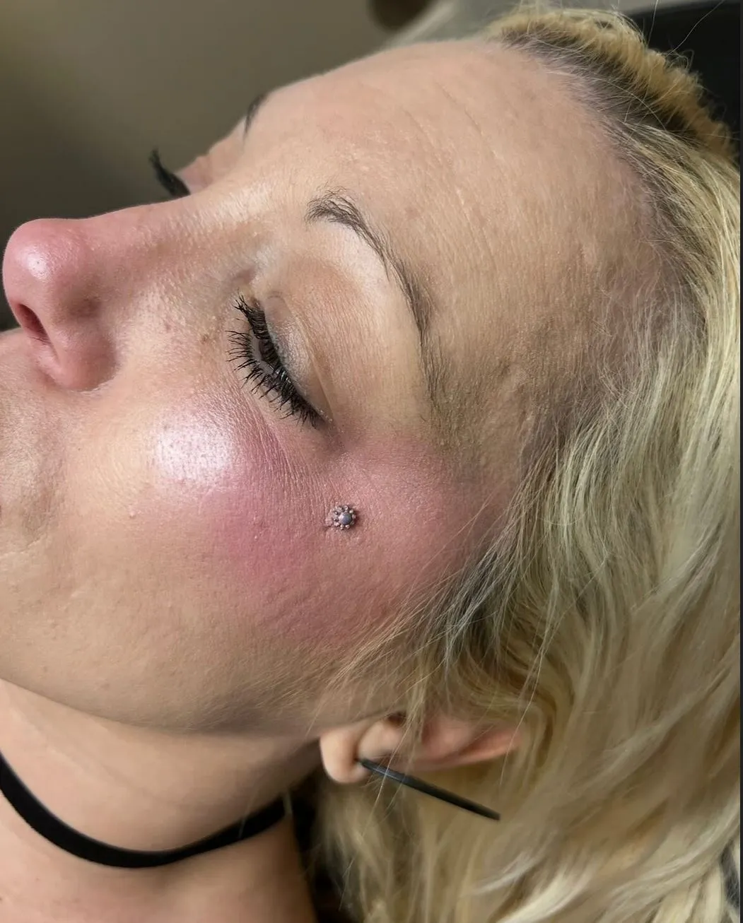Backyard Bounty | Can Cosmetic Tattooing Be Self-Taught? What the Pros Actually Learn in PMU Training